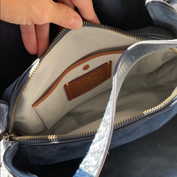 Coach snakeskin handbag - Picture 6 of 9